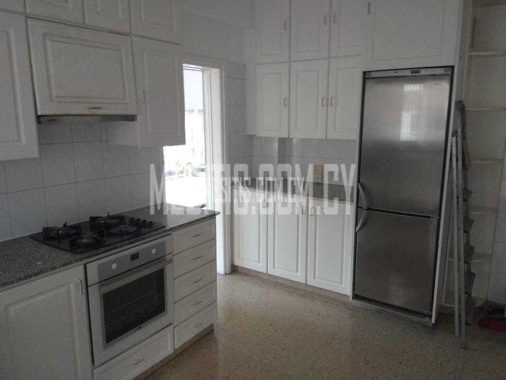 3 Bedroom Apartment  For Rent In The City Centre Of Nicosia #3088-3