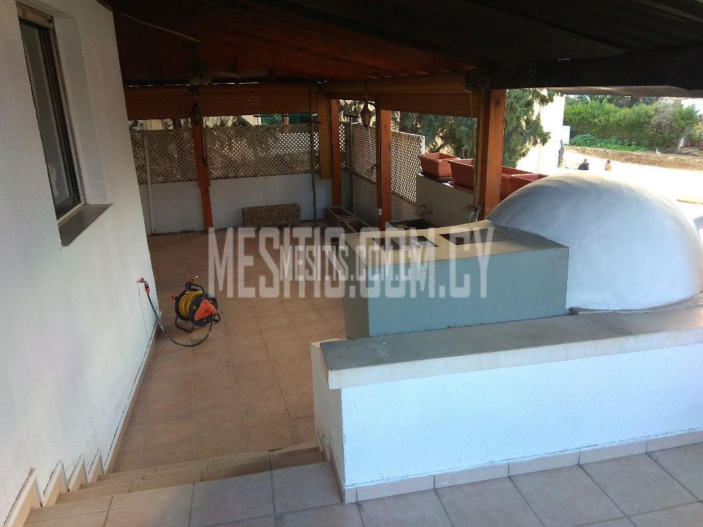 3 Bedroom Apartment  For Rent In The City Centre Of Nicosia #3088-8