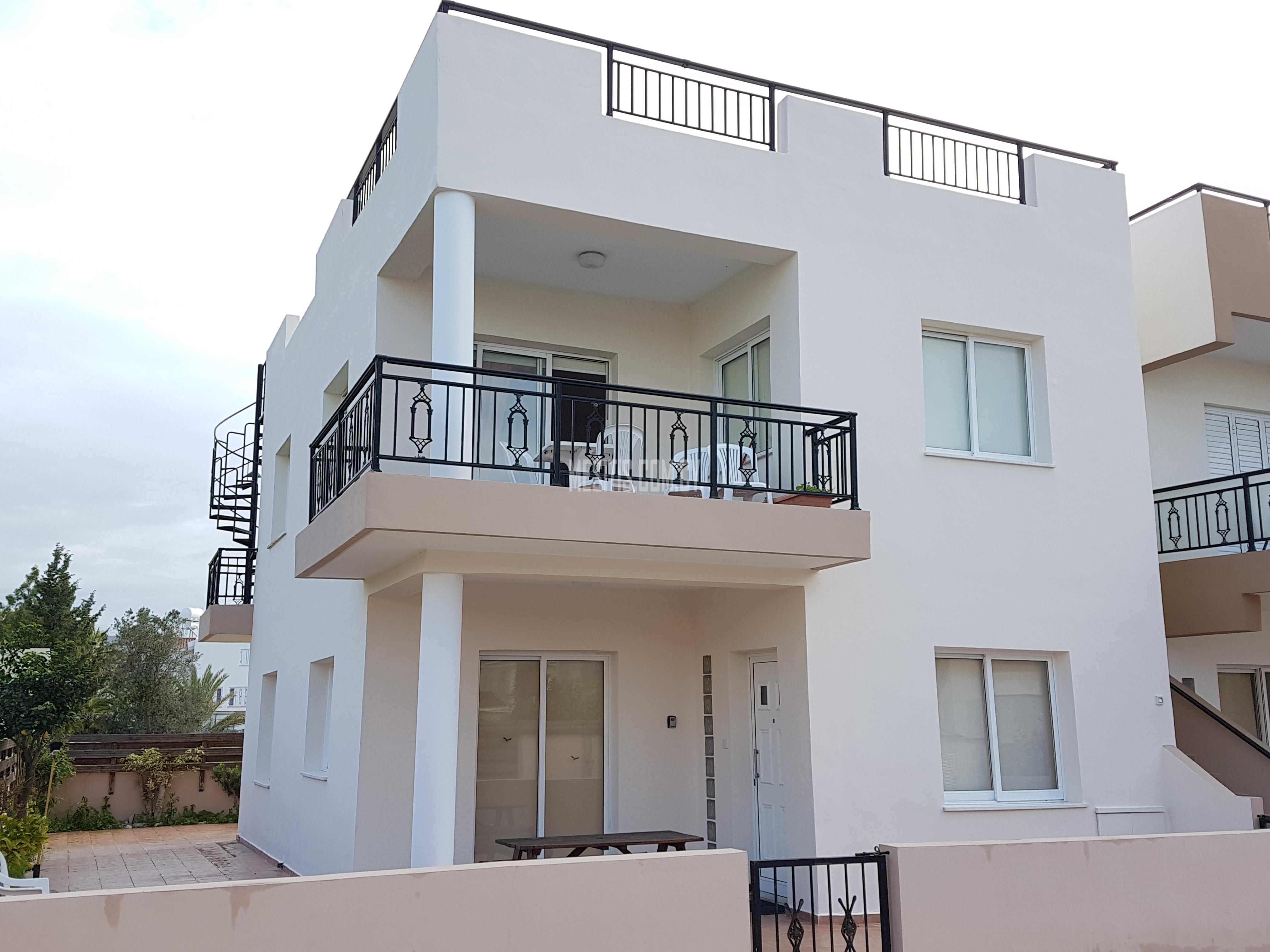 Nice Ground Floor 1 Bedroom Apartment For Sale In The Centre Of Paphos #2651-0