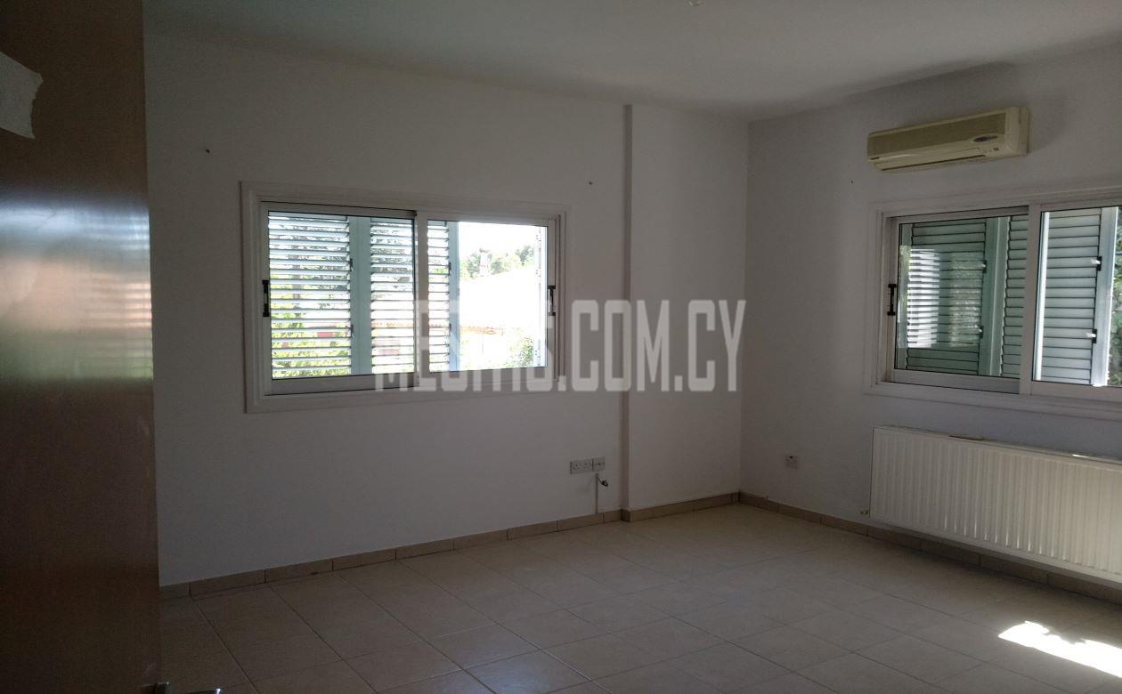5 Bedroom House For Rent In Strovolos, Nicosia #4048-4