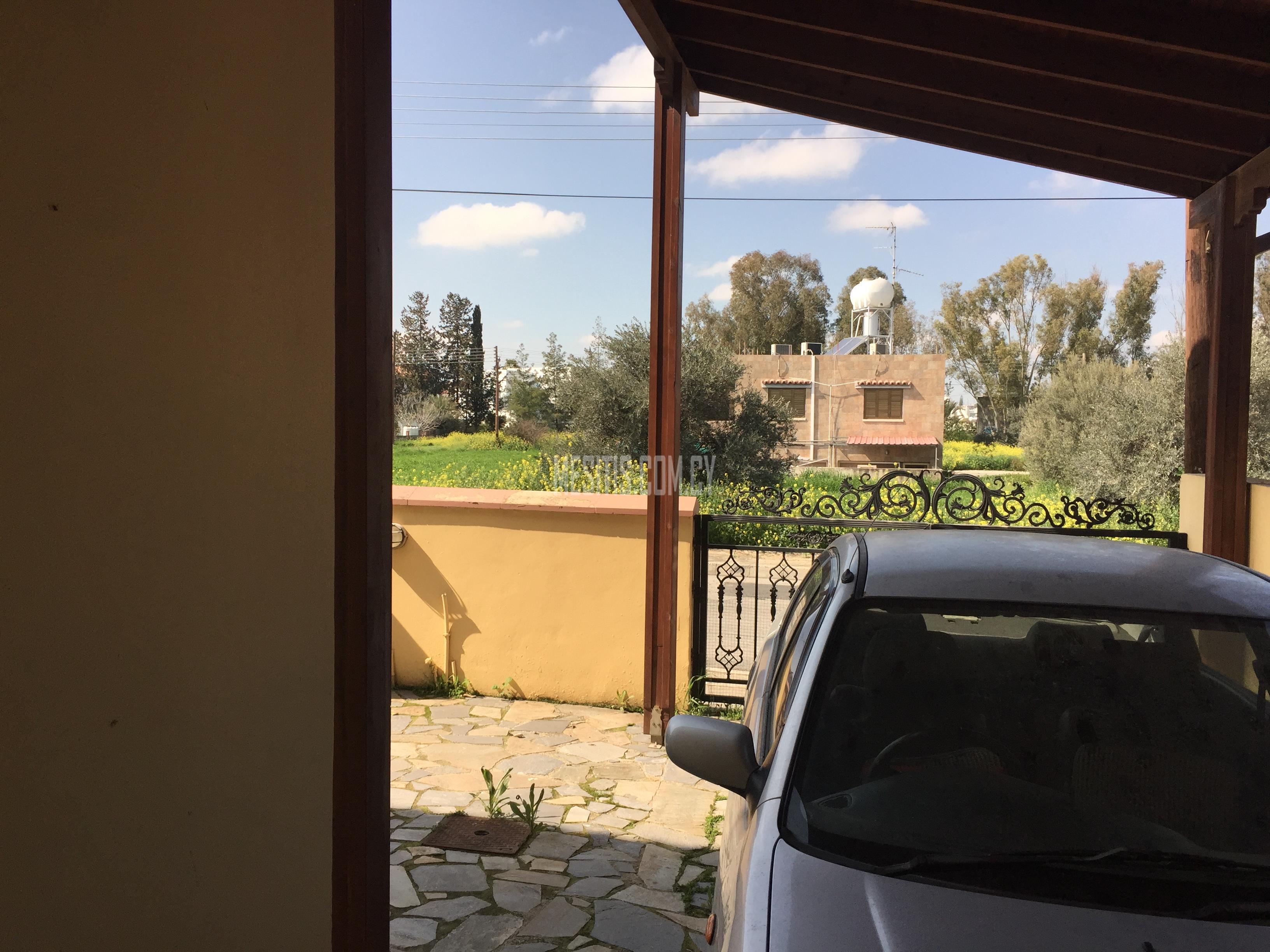 Excellent 3 Bedroom House Semi Furnished For Rent In Lakatameia Near Kfc #3739-7