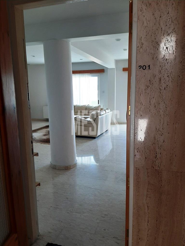 Spacious And Bright 3 Bedroom Full Floor Apartment With Maids Room For Rent In Strovolos #3396-10