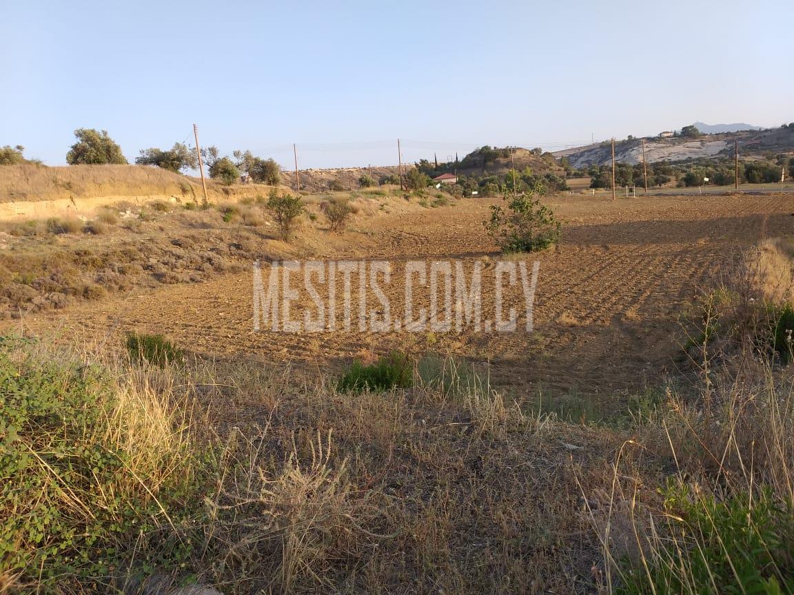 Large Residential Plot Of 713 Sq.M. Suitable For A Large House In Pera Oreinis #3383-0