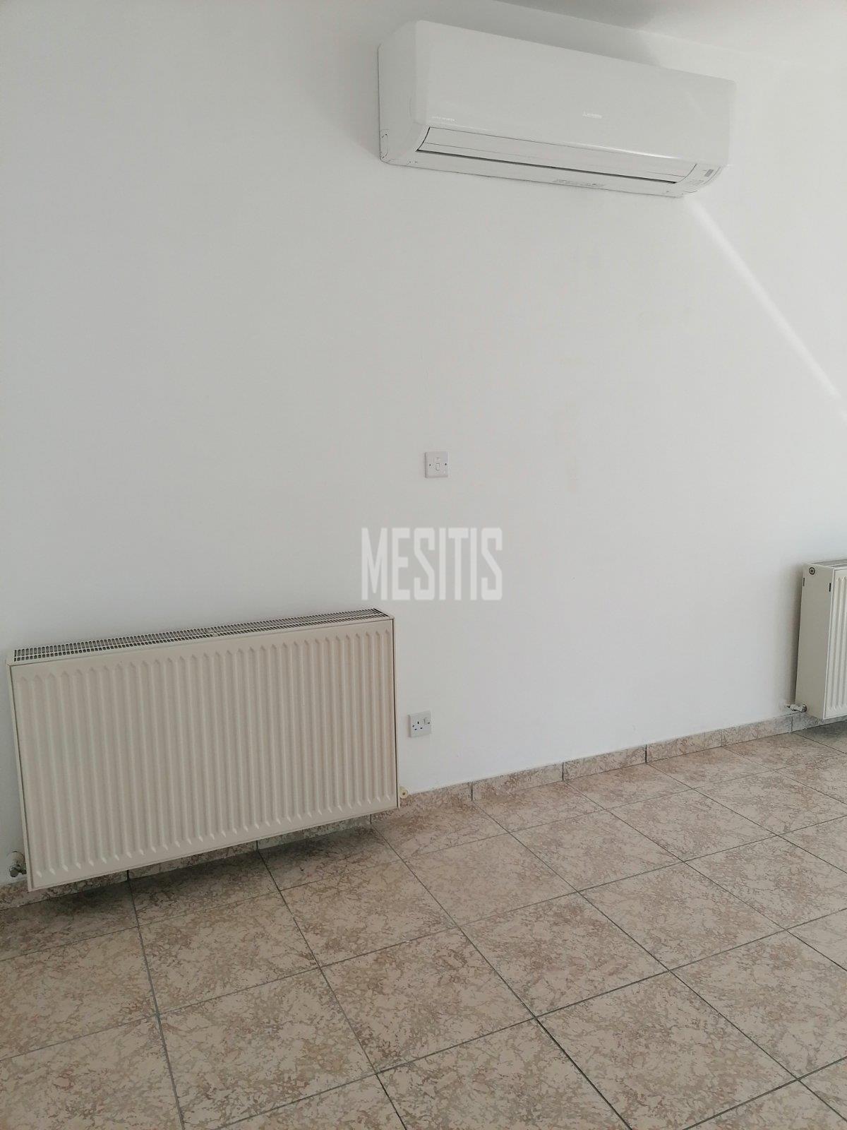 Spacious And Bright 3 Bedroom  Apartment For Rent In The Centre Of Nicosia #3709-9