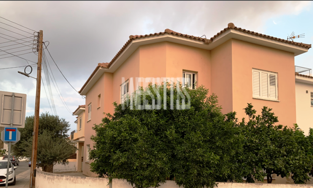 Detached 4 Bedroom Plus Attic House In Lakatamia Nicosia #21338-0