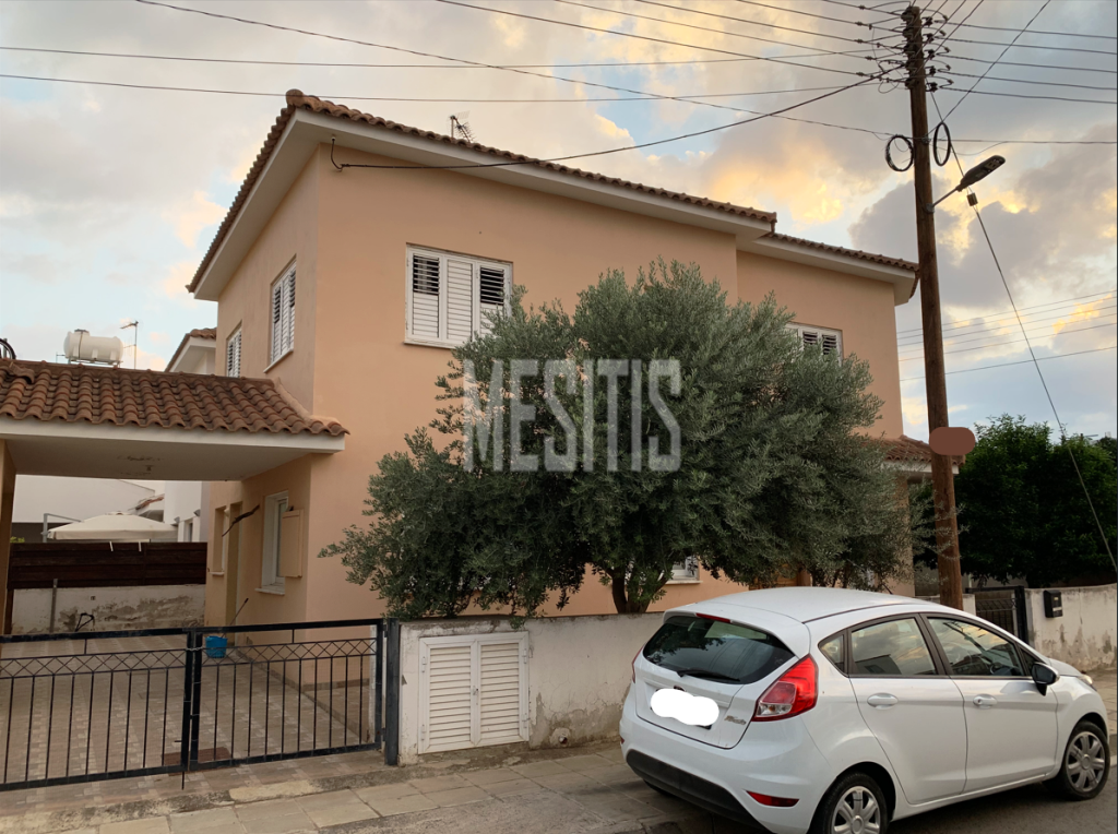 Detached 4 Bedroom Plus Attic House In Lakatamia Nicosia #21338-3