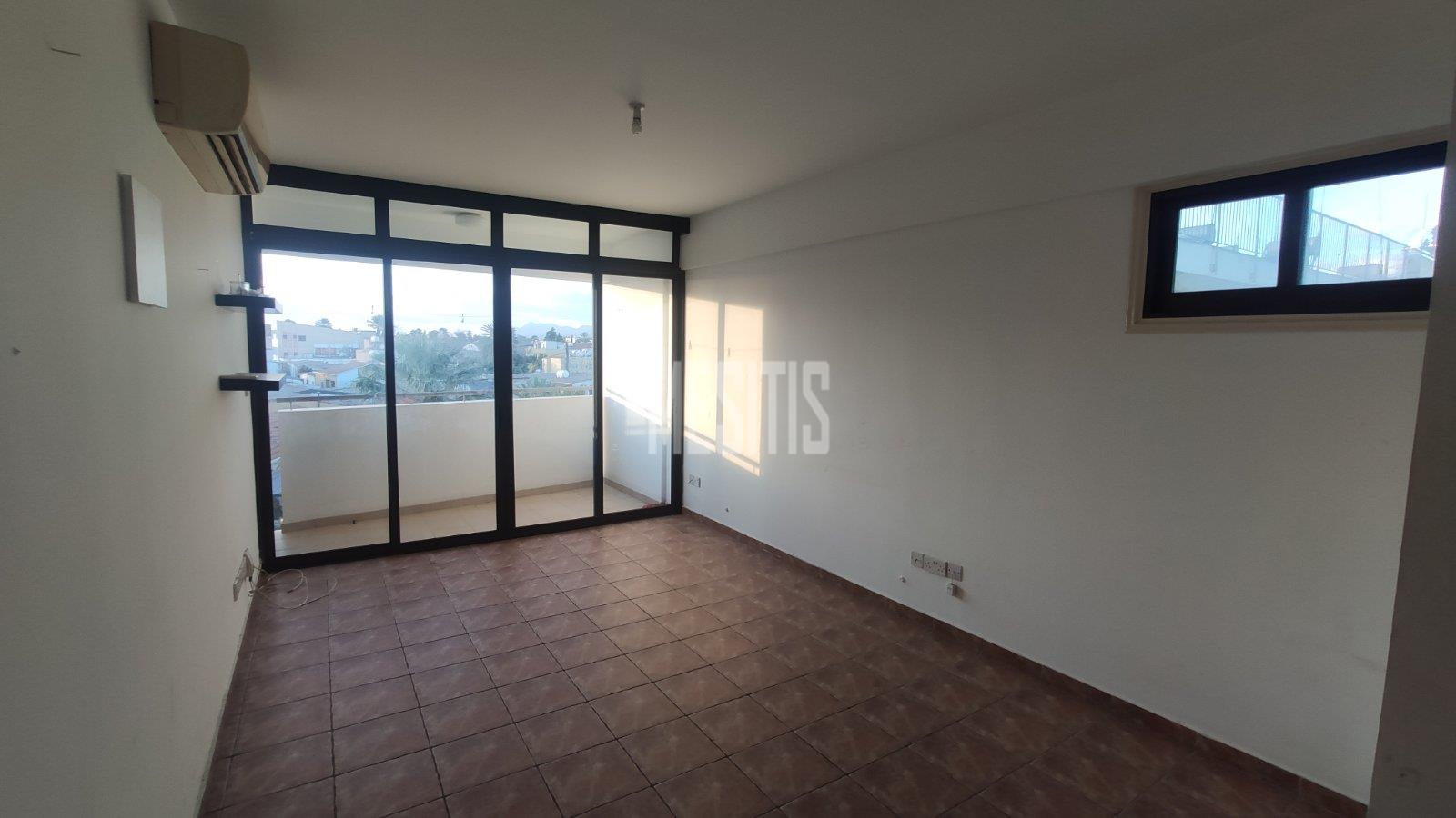 2 Bedroom Apartment For Sale in Kaimakli, Nicosia #29464-0