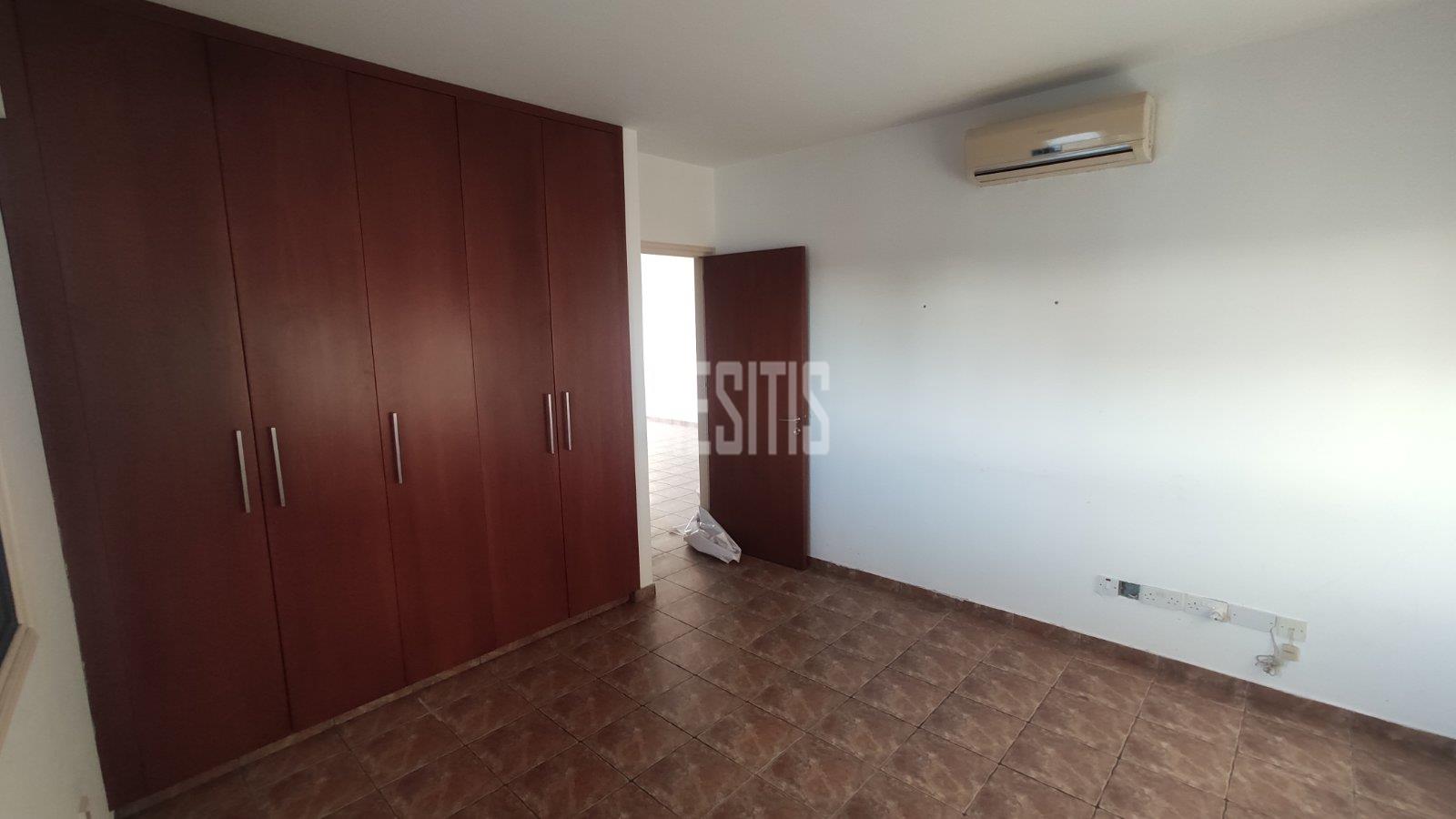 2 Bedroom Apartment For Sale in Kaimakli, Nicosia #29464-5