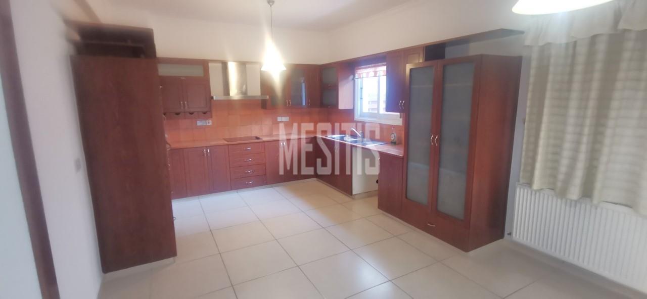 In Excellent Condition 4 Bedroom House For Sale / Rent In Archangelos, Nicosia #2121-12