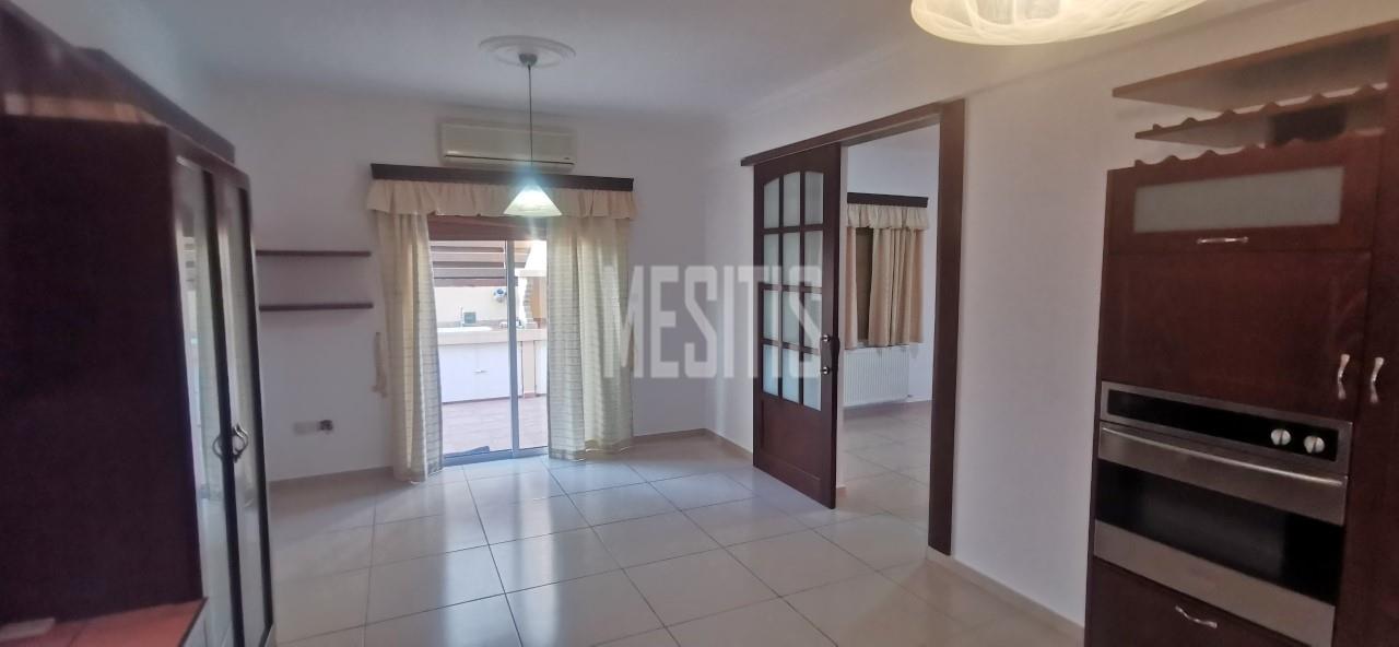 In Excellent Condition 4 Bedroom House For Sale / Rent In Archangelos, Nicosia #2121-14