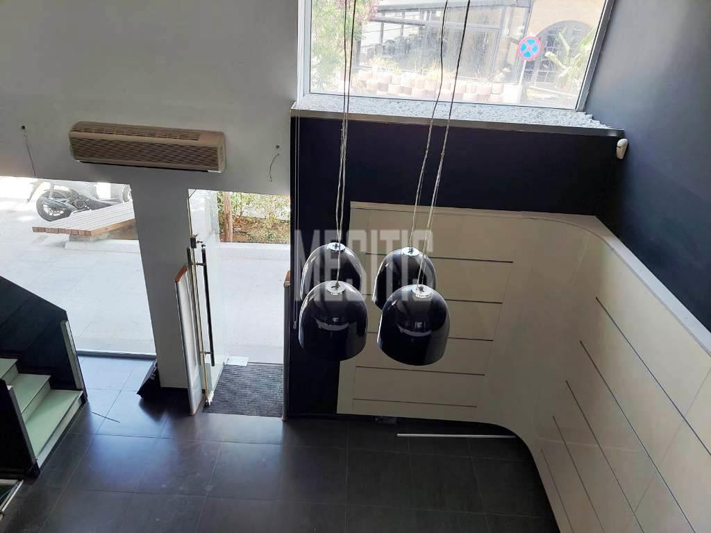 Shop Of 195 Sq.m. In Excellent Conditionon For Rent In A Commercial Street In Nicosia #43165-4