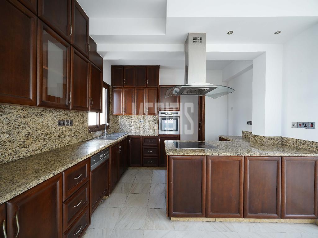 Whole Floor Large 3 Bedroom Apartment For Sale In Latsia Area, Nicosia #28448-4