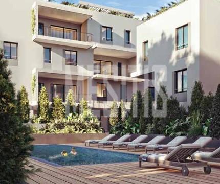 Ground Floor 2 Bedroom Apartment With Communal Pool Close To The Sea In Leivadia, Larnaka #37232-2