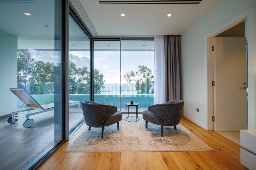 Ready To Move In Beachfrom 4 Bedroom Luxury Apartment For Sale In Agios Tychonas, Limassol #19397-12